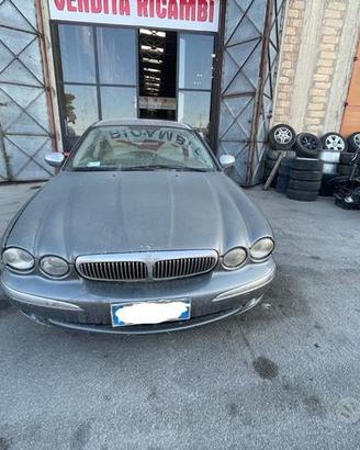 Ricambi Jaguar X-Type 2.2 diesel 155cv del 2006