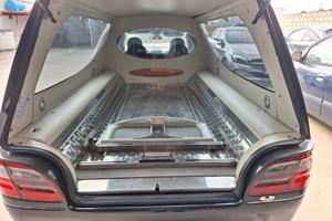 Mercedes carro funebre 