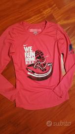 Maglia NIKE "WE RUN ROME" tg XS donna