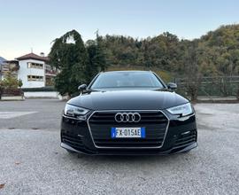 Audi A4 Avant 30 TDI S tronic Business Sport