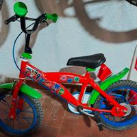 Bicicletta con rotelle