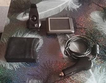 Navigatore Garmin Nuvi 