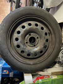 Cerchi in ferro per Ford Fiesta 15”