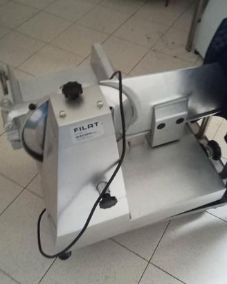 affettatrice usata diametro 35 cm  volts 380