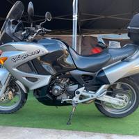 Honda Varadero 1000 - 2004 Guarda la Vetrina Moto
