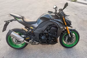 Kawasaki Z1100SE