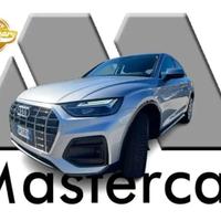 AUDI Q5 Sportback 40 2.0 tdi Advanced 4x4 s-tron