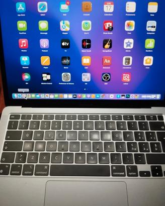 Apple,mac book air M1 , 13 pollici, memoria 8 g,ma