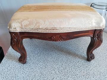 Poggiapiedi/rialzo antico