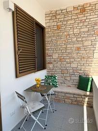 Torre dell'orso a pochi metri dal mare