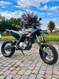 Yamaha WR 125