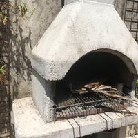Caminetto in cemento per barbeque bbq