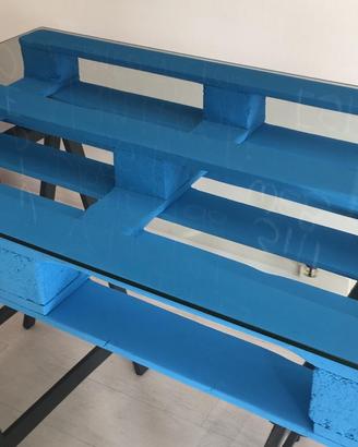 Tavolo in pallet con vetro
