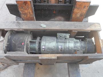 Motoriduttore Leroy Somer. Traslatore gru a ponte