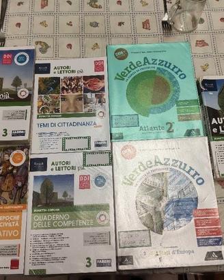 Libri scolastici medie