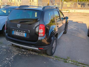 DACIA Duster 1.6 110CV 4x2 GPL Lauréate