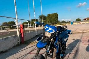 Moto Yamaha 50 DT