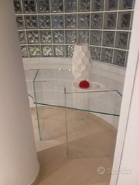 scrivania da arredo in vetro ad arco spess 100mm