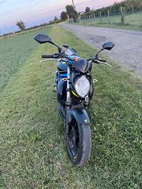 Suzuki gladius 650