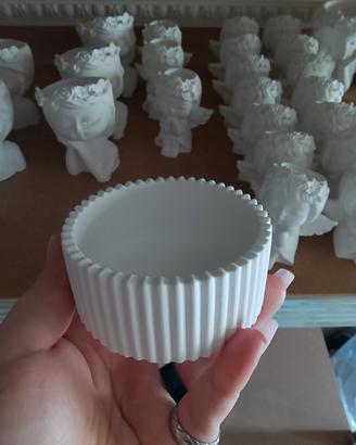 vasetto piccolo in gesso 