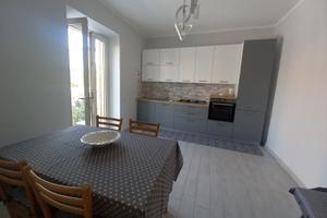 Appartamento ristrutturato Caulonia Marina