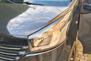 Renault Trafic 8 posti