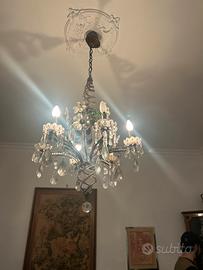 Lampadario con cristalli