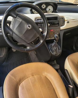 Lancia Y 1.2 benzina - 2003