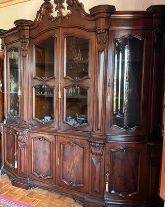 MOBILE  in stile classico/barocco
