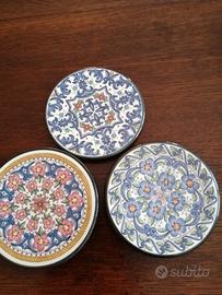 Piattini di ceramica spagnola da collezione. 