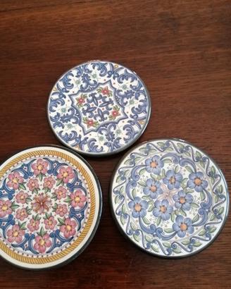 Piattini di ceramica spagnola da collezione. 
