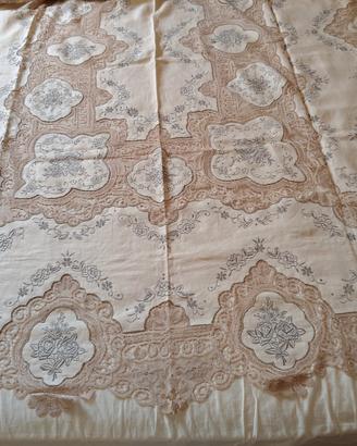 Tovaglia Lino e Pizzo Cantù/Tombolo Anni 50/70 