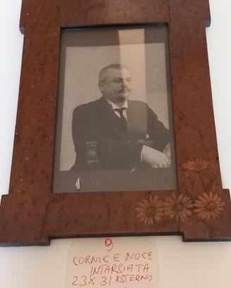 Cornice di noce con foto primi del '900