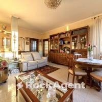 AMPIO TRILOCALE CON CUCINA ABITABILE E TERRAZZO