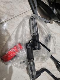 coppia freccie originali kawasaki z650/900 ecc...