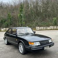 Saab 900 i coupe'