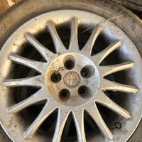 Cerchi in lega alfa romeo da 16