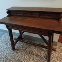Scrivania segretarie in legno massello.