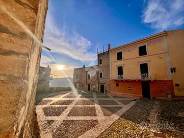 2 LOCALI A BORGIO VEREZZI