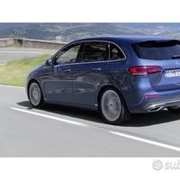 Ricambi per mercedes classe B nuovo