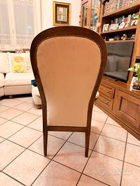 Poltrona classica a schienale alto ilegno massello