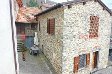 Casa Indipendente Sillano Giuncugnano [UG117DVVRG]