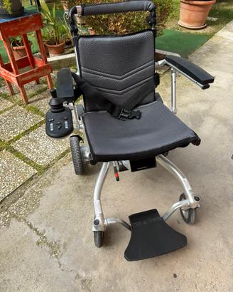 SEDIA A ROTELLE ELETTRONICA (come nuova)