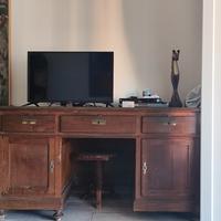 Scrivania inizio 900 con antitarlo 