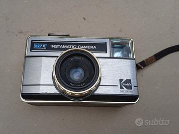 Macchina fotografica vintage KODAK Instamatic