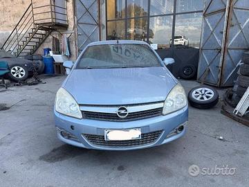 Ricambi Opel Astra TwinTop 1.8 GPL 140cv del 2007