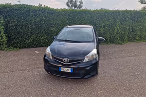 Toyota Yaris 1.3 5p Automatica