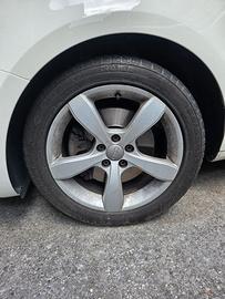 Due set cerchi con gomma Audi A 1 Polo VW