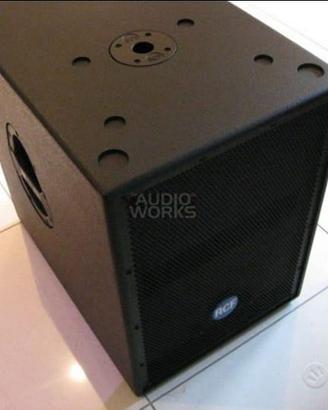 Cassa 800w powered sub