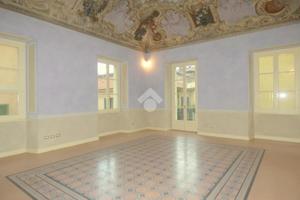 5 LOCALI A ACQUI TERME